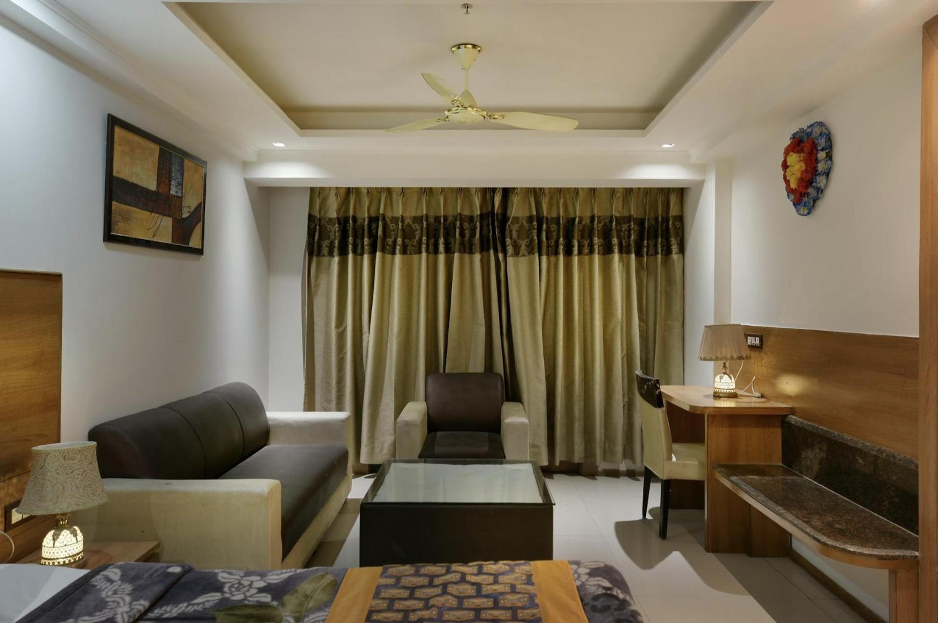 Hotel Lotus Paradise - Banquet & Dining - Near Murthal Sukhdev Rāi Exterior photo