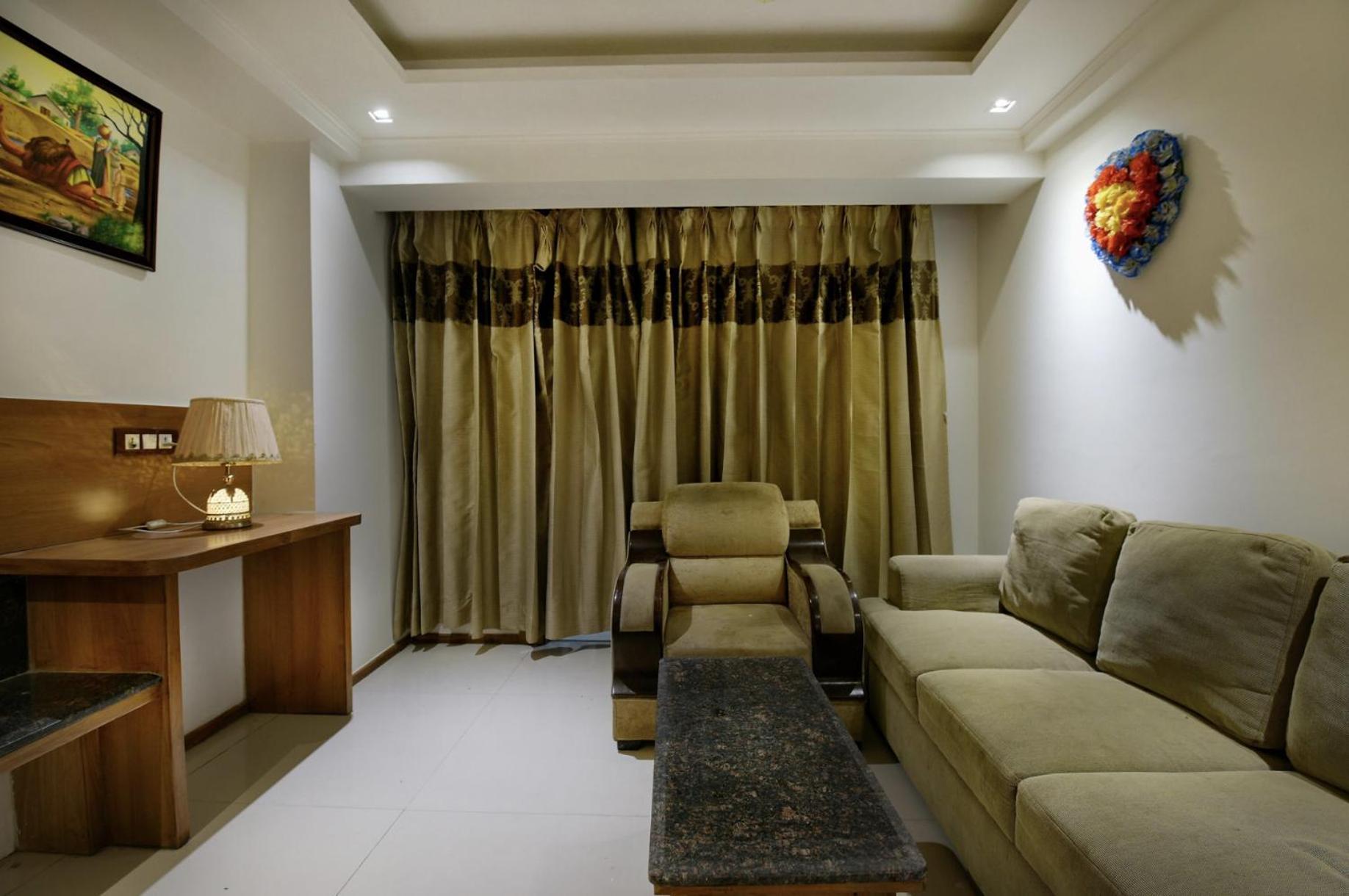 Hotel Lotus Paradise - Banquet & Dining - Near Murthal Sukhdev Rāi Exterior photo
