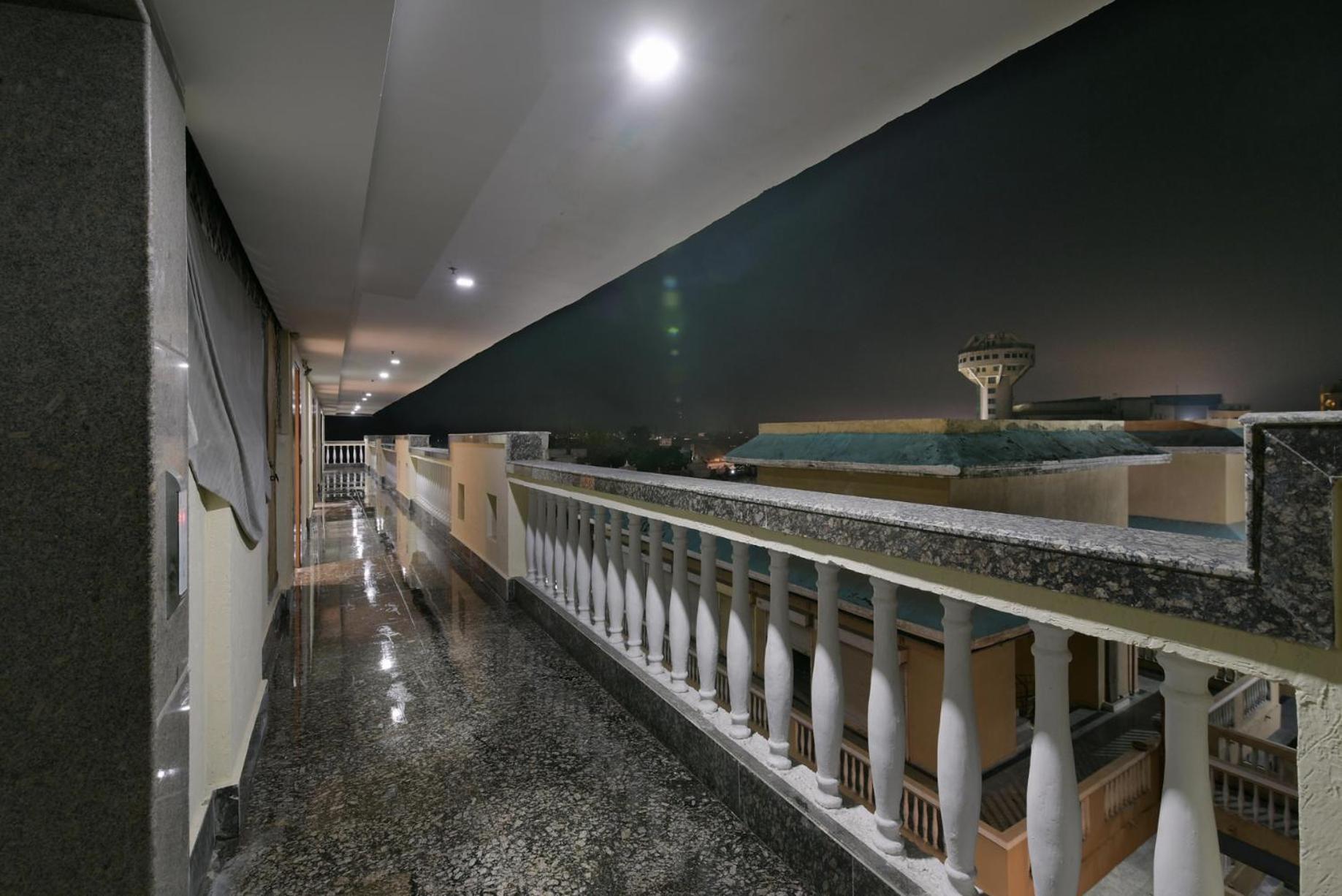 Hotel Lotus Paradise - Banquet & Dining - Near Murthal Sukhdev Rāi Exterior photo