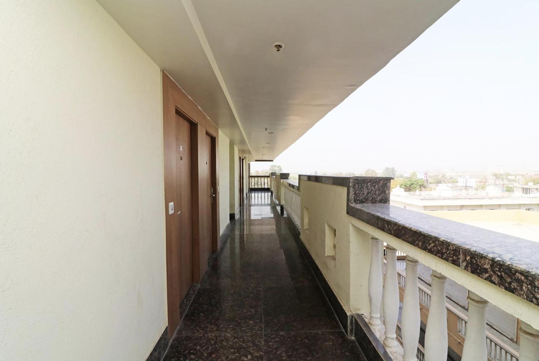 Hotel Lotus Paradise - Banquet & Dining - Near Murthal Sukhdev Rāi Exterior photo